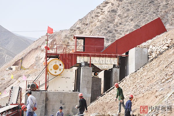 顎式破碎機使用現場