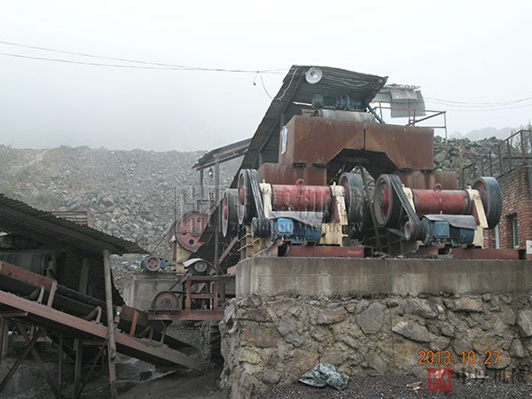 顎式破碎機使用現場